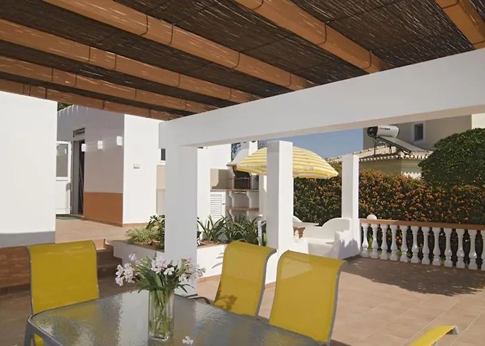 Lgs42v3 Vivenda De Qualidade, Com Ac Nos Qua Willa